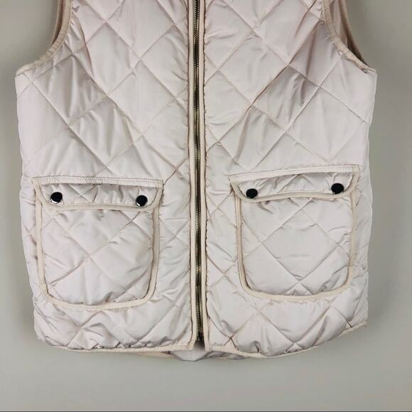 Altar’d State cream quilted puffer pocket vest - Picture 3 of 7